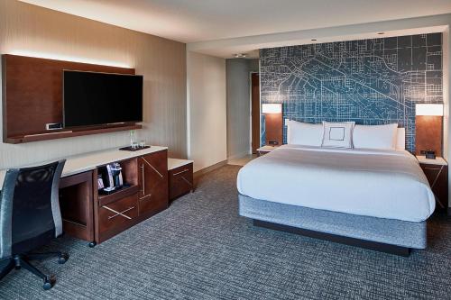 1 king bed