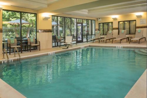 Πισίνα, Courtyard by Marriott Hershey Chocolate Avenue in Χέρσυ(Πενσυλβάνια)