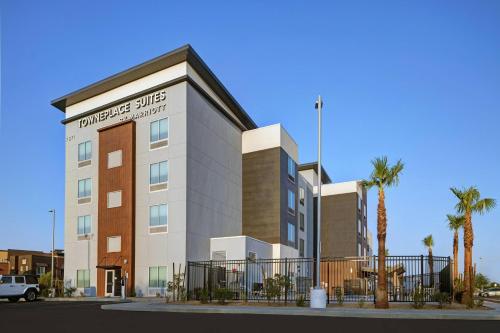 Facilities, TownePlace Suites by Marriott Phoenix Glendale Sports & Entertainment District in Glendale South