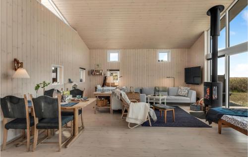  Beautiful Home In Store Fuglede in Store Fuglede