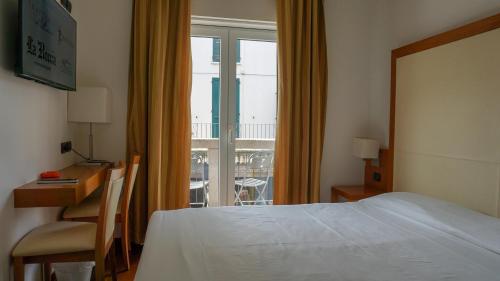 Hotel Mavino - image 5