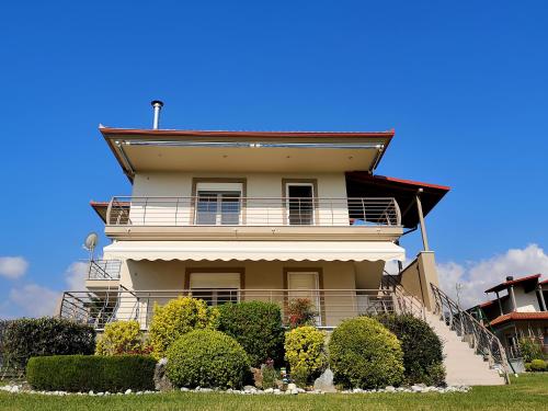 外部景觀, Elioj house in 帕拉利亞史高蒂納斯