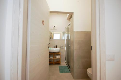 Double Room with Private External Bathroom image 5