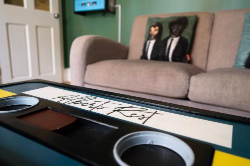 Albert's Rest - image 8