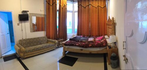Three Star Hotel in Sangota