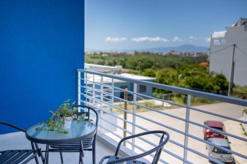 Pagani Blue - Luxury Maisonette B1 in Pharae