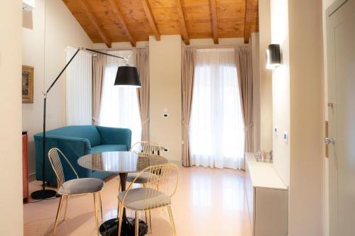 Penthouse Apartment image 5
