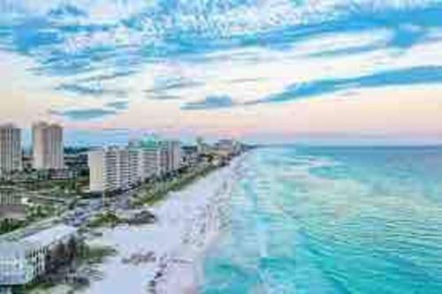 Luxury and Cute Choctow Beach Home in Destin (FL)