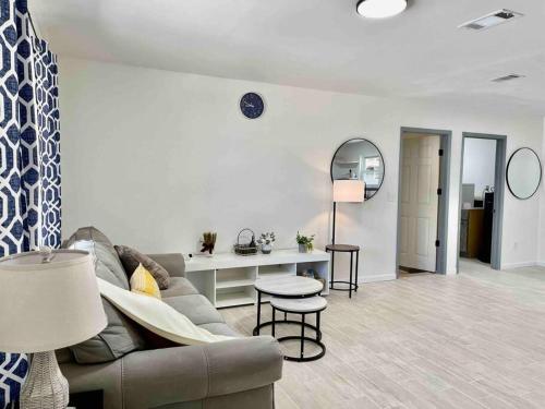 Luxury and Cute Choctow Beach Home in Destin (FL)