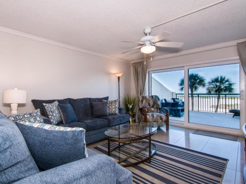 Harbour Light Towers 307 3rd Floor Beachfront 2 Bedroom Harbour Light Towers in Clearwater Beach, USA