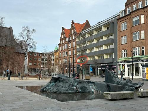 2 værelses retro lejlighed på Torvet (2 værelses retro lejlighed pa Torvet) in ฮอร์เซนส์