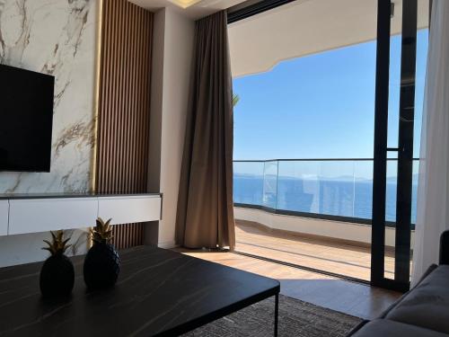 Three-Bedroom Apartment image 7