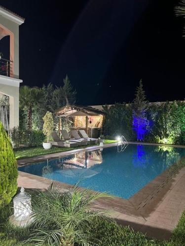 Dar sophia Dar sophia