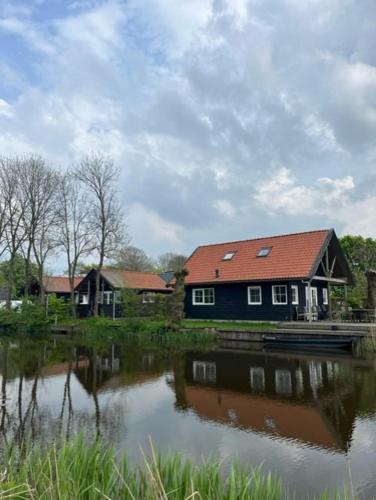  Vakantiehuisjes Marsherne, Pension in Poppingawier