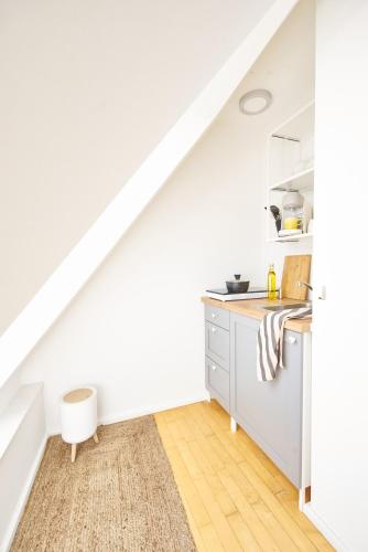 우베린겐 SEEMOMENTE Überlingen Promenade (SEEMOMENTE Uberlingen Promenade) 4성급 게스트하우스 레스토랑