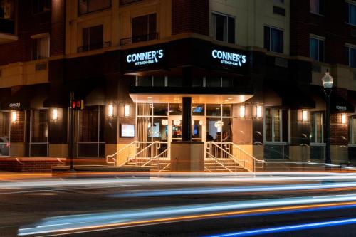 Courtyard by Marriott Fort Wayne Downtown at Grand Wayne Convention Center