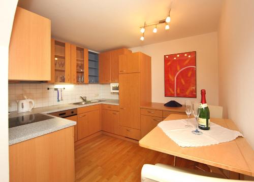 kuhinja, Ferienwohnung Maxi in Dechanshofen