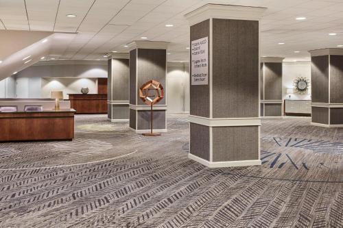Portland Marriott Downtown Waterfront - image 12