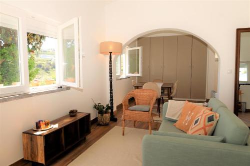 Casa com pátio-São Lourenço-Ericeira (Casa com patio-Sao Lourenco-Ericeira) in Encarnação