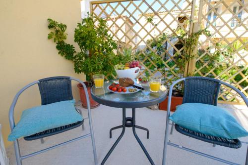 Kumquat studio Gouvia