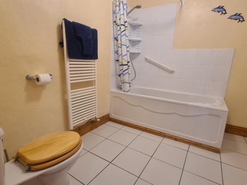 Sandpiper Cottage - image 12
