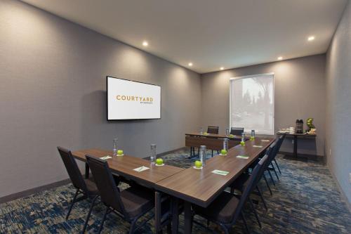 Courtyard by Marriott San Diego El Cajon