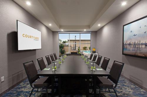 Courtyard by Marriott San Diego El Cajon