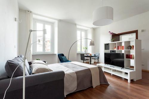  A central quiet sunny studio in Verbania in Verbania