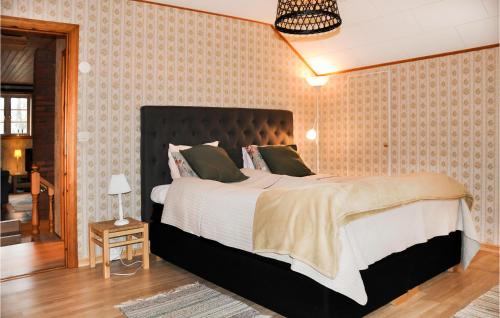 Awesome Home In Åmål With Wifi (Awesome Home In Amal With Wifi) in Fengersfors