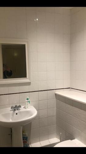 Liverpool station Apartment.