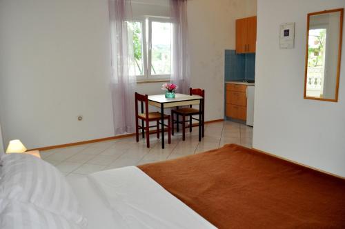 Apartments Smilja