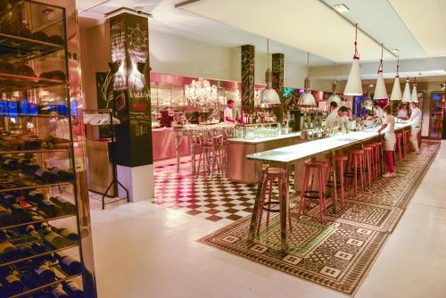 Restaurante, Hotel La Co(o)rniche in La Teste-de-Buch