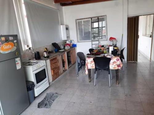 주방, Alojamiento Portal Salta in 트레스 세리토스