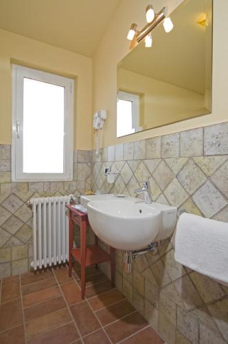 Albergo Africa Room Type - Double or Twin Room