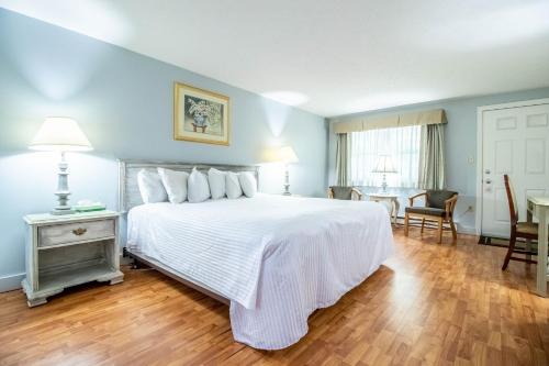 Sea View Motel