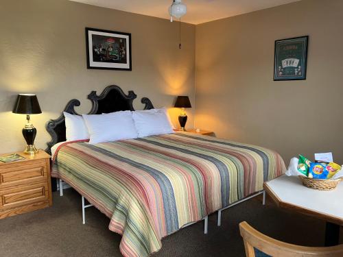 Lighthouse Inn