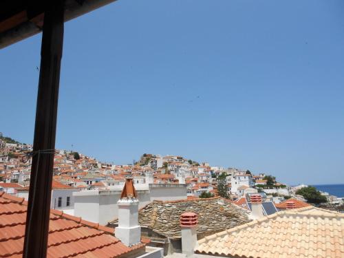 Apartment with Sea View image 4
