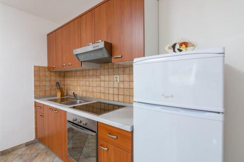 Apartment Medulin 2274d - image 5