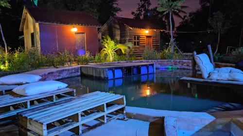 Vườn, The Bear Bungalow in Kampot
