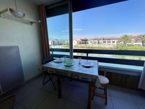 Studio avec Piscine, Clim, Parking et Proche Plage à St Cyprien - FR-1-225D-181 Studio avec Piscine, Clim, Parking et Proche Plage à St Cyprien - FR-1-225D-181