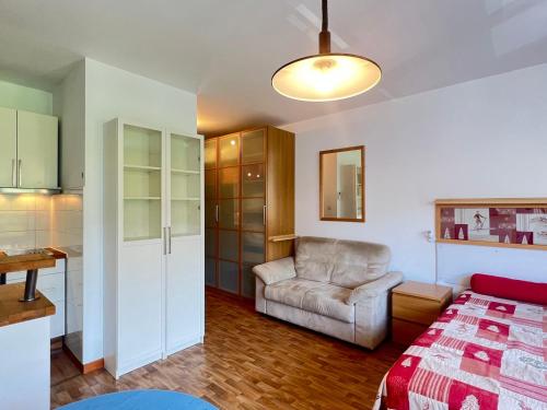 Studio Aix-les-Bains, 1 pièce, 2 personnes - FR-1-555-90 - Location saisonnière - Aix-les-Bains