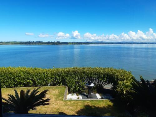 منظر, Once Upon a Tide in وايوكو