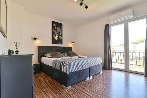 Three-Bedroom Apartment image 10