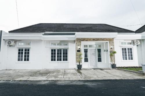 Pilla Villa Purwokerto