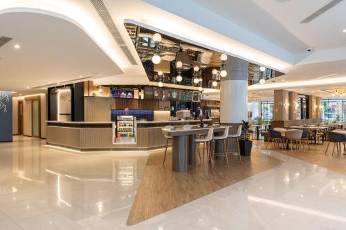 餐廳, 曼谷帕那空盛泰樂生活酒店 (Centara Life Hotel Bangkok Phra Nakhon) in 考山