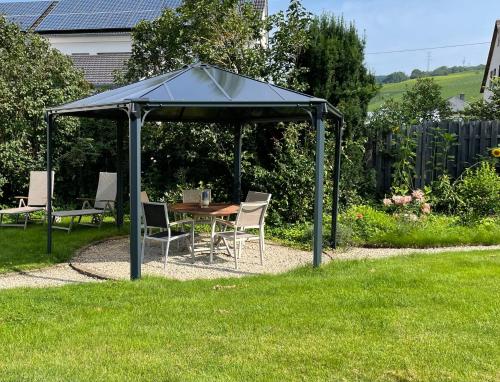 Dārzs, Ferienbungalow Kampenheissji in Wiltingen