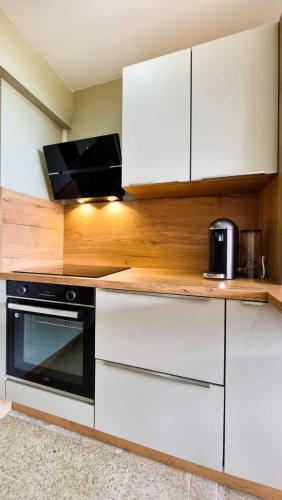 Apartment 4 guests with access to the beachFrejus in Frejus Plage