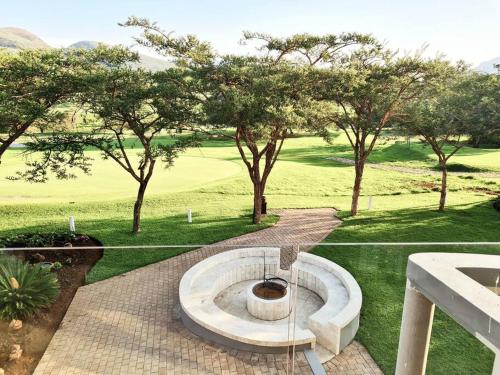 The Villa Luxe Hartbeespoort Spacious Golf & Wildlife Estate