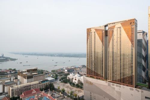 The Peak Residence 6 Pax by Caerus Management