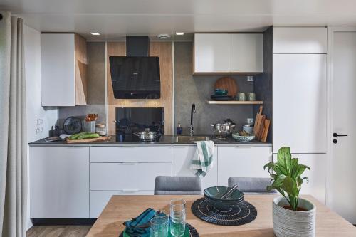 кухня, Camping Country Park Crecy La Chapelle - Site Officiel - Next to Disneyland Paris in Crecy-la-Chapelle